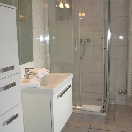 Am Nordkreuz 3* ハリスレー